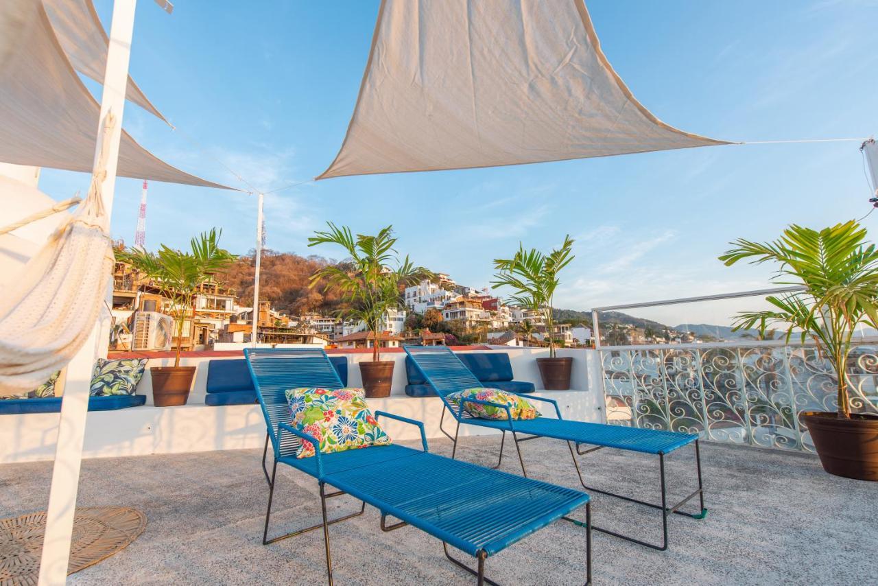 Apartahotel La Casa Blanca